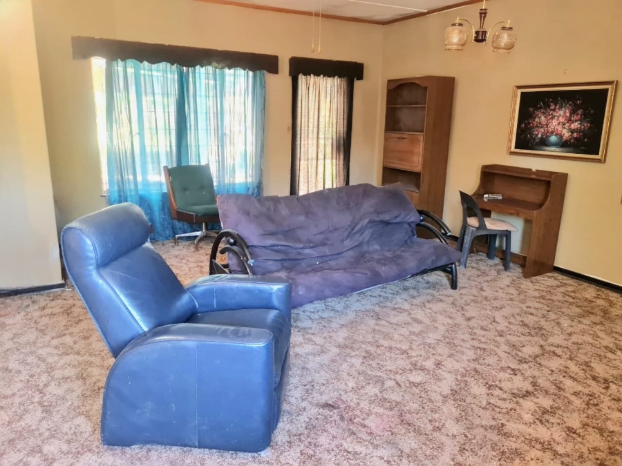 4 Bedroom Property for Sale in Uitsig Free State